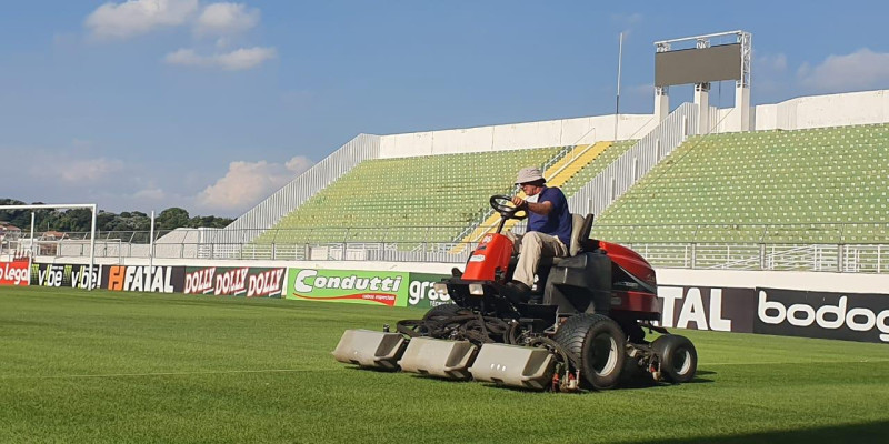 Máquina de 5 corpos tem triplas helicoidais
