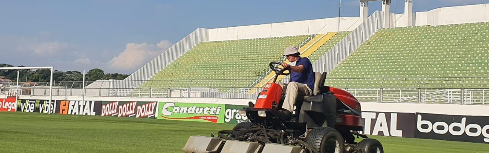Máquina de 5 corpos tem triplas helicoidais